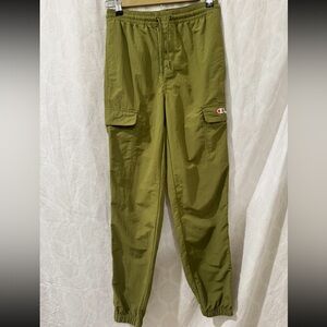 Champion women’s Cargo Pants in Olive